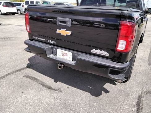 Used 2018 Chevrolet Silverado 1500 High Country AWD/4WD image 15