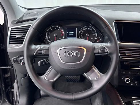 Used 2016 Audi Q5 2.0T Premium Plus w/ Technology Package image 13