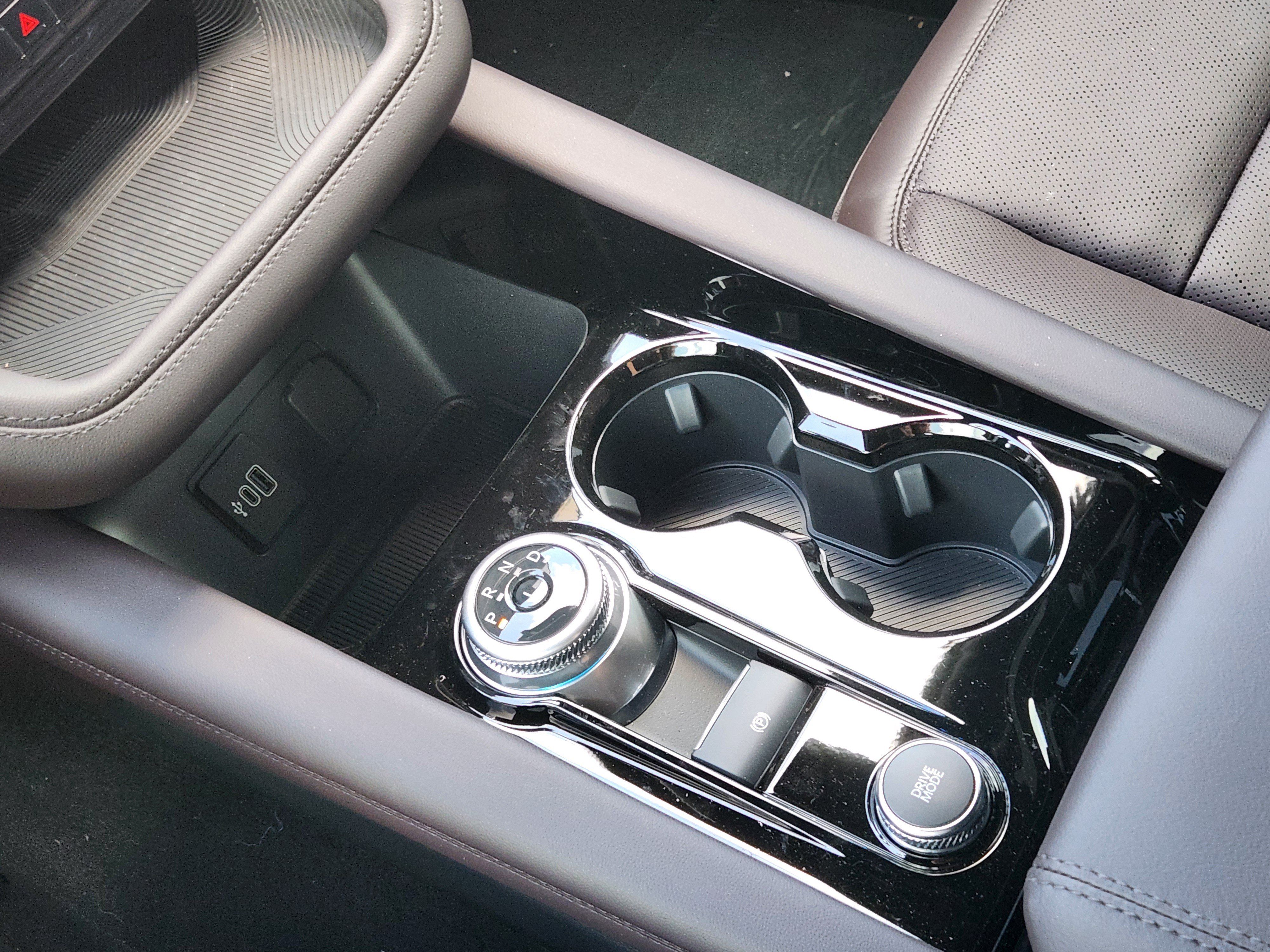 New 2026 Ford Explorer Platinum RWD image 15