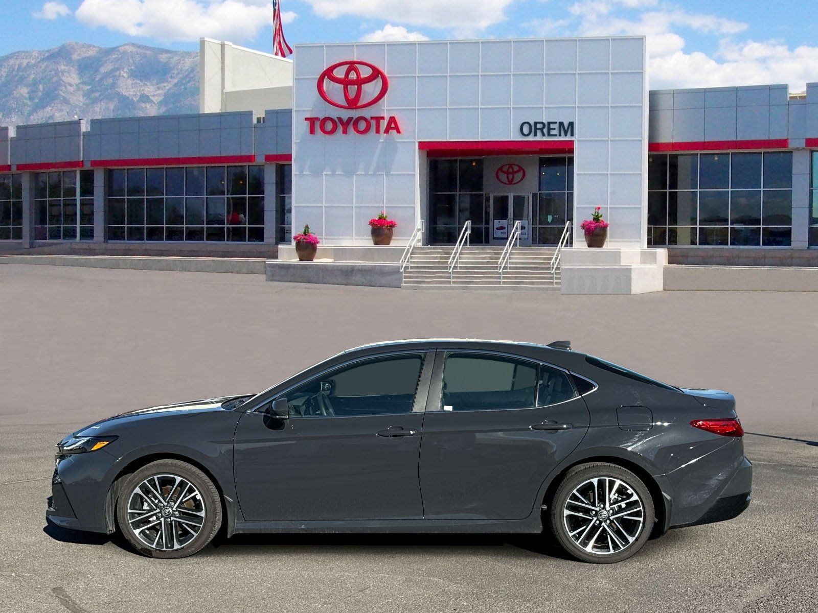 Used 2026 Toyota Camry XLE AWD/4WD image 6