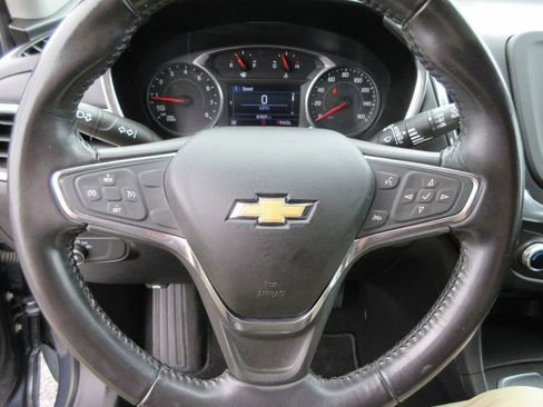 Certified 2019 Chevrolet Equinox LT FWD image 24