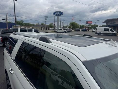 Used 2021 Ford Expedition Max Limited AWD/4WD image 4