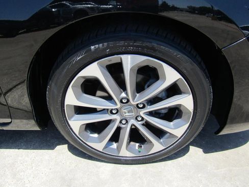 Used 2015 Honda Accord Sport image 7