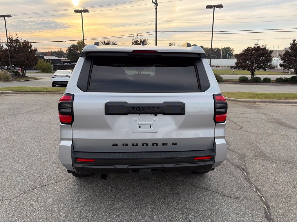 Used 2025 Toyota 4Runner SR5 RWD image 3