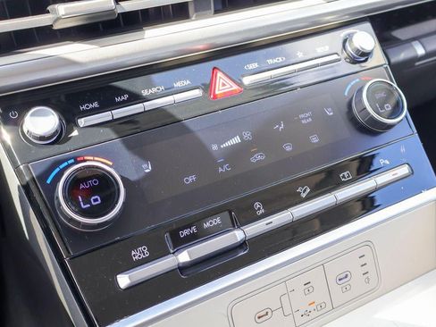New 2026 Hyundai Santa Fe SEL FWD image 18