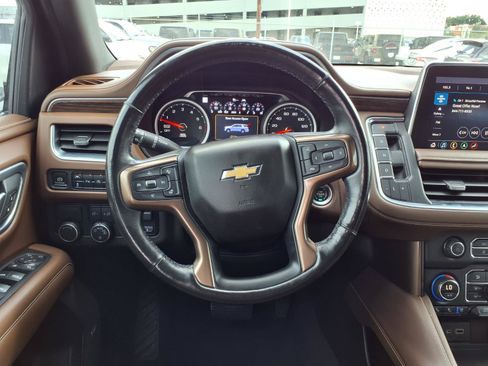 Used 2021 Chevrolet Tahoe High Country w/ Premium Package RWD image 13