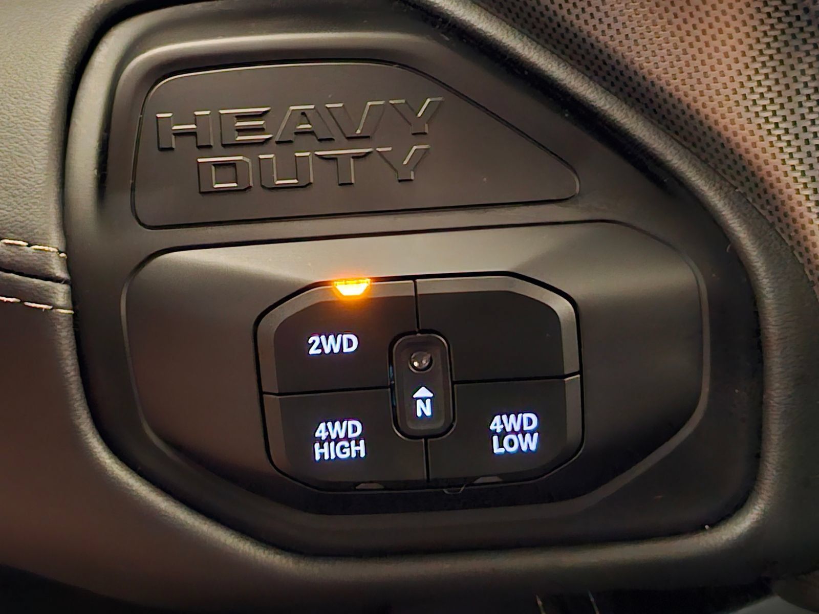 Used 2025 RAM 3500 Limited AWD/4WD image 20
