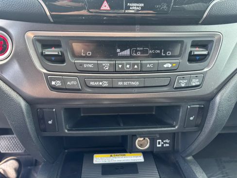 Used 2023 Honda Passport EX-L image 23