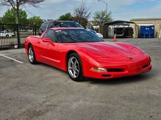 Used 2004 Chevrolet Corvette Coupe w/ Roof Package video 3