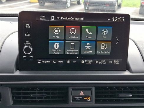 New 2025 Honda Pilot Touring image 15