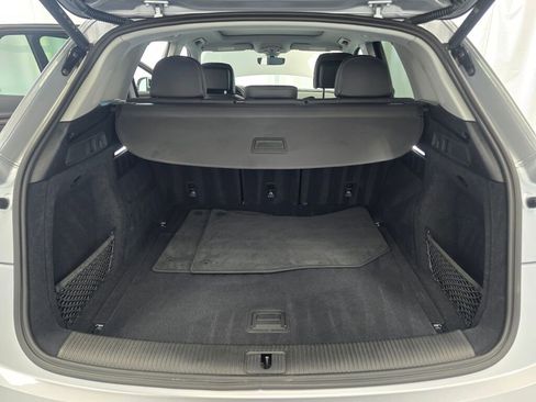 Certified 2025 Audi Q5 2.0T Premium Plus image 11