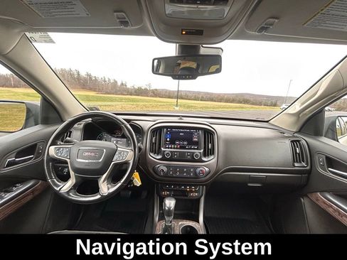 Certified 2022 GMC Canyon Denali image 22