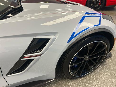 Used 2018 Chevrolet Corvette Grand Sport w/ Carbon 65 Edition RWD image 35