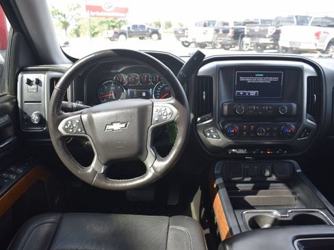 Used 2018 Chevrolet Silverado 1500 LTZ w/ LTZ Plus Package RWD image 17