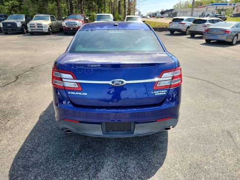 Used 2013 Ford Taurus Limited FWD image 6