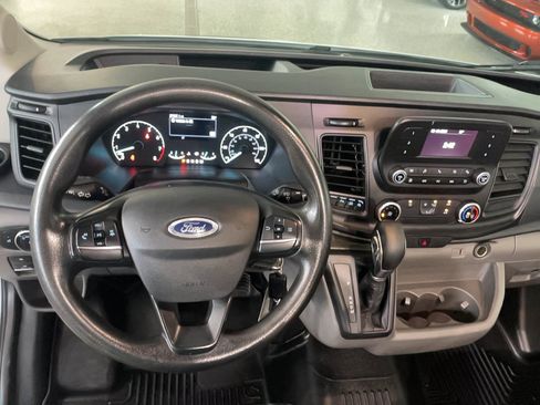 Used 2022 Ford Transit 250 Medium Roof AWD image 16