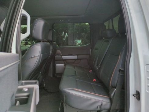 Certified 2025 Ford F250 Lariat w/ Lariat Ultimate Package AWD/4WD image 14