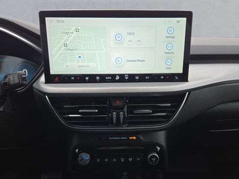 Used 2023 Ford Escape Platinum image 17