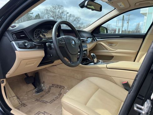 Used 2011 BMW 535i xDrive Sedan image 15