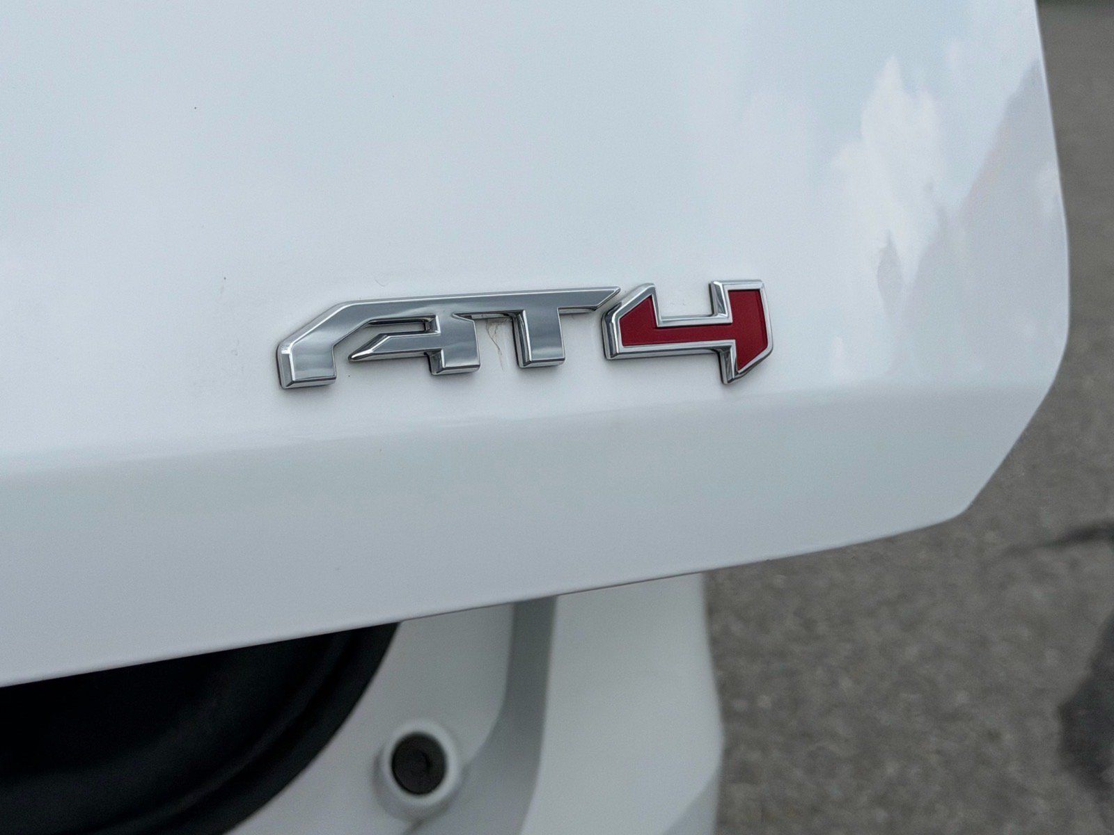 Used 2024 GMC Terrain AT4 w/ Tech Package AWD/4WD image 24