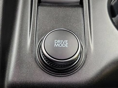 Certified 2025 Ford Explorer ST AWD/4WD image 32