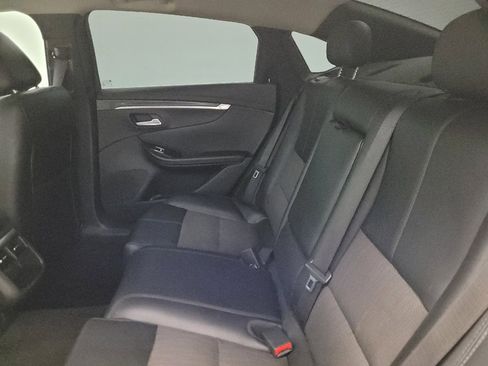 Used 2020 Chevrolet Impala LT FWD image 18