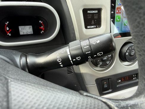 Used 2009 Toyota Matrix S AWD/4WD image 35