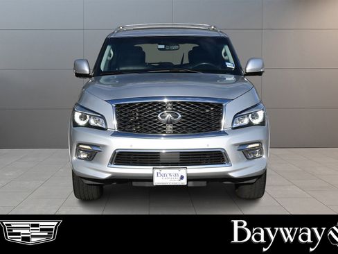 Used 2015 INFINITI QX80 Luxe w/ 22" Wheel Package image 2