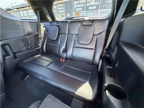 Used 2022 Ford Explorer ST w/ Equipment Group 401A AWD/4WD image 25