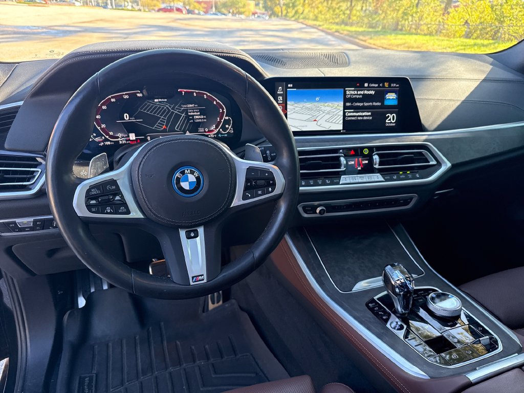 Used 2023 BMW X5 xDrive45e w/ Executive Package AWD/4WD image 22
