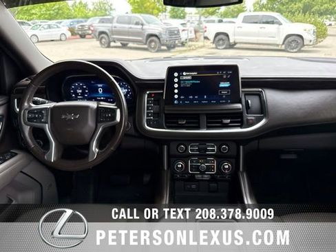 Used 2022 Chevrolet Suburban Z71 w/ Z71 Off-Road Package AWD/4WD image 16