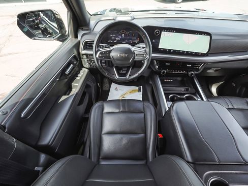 Used 2025 Chevrolet Tahoe RST w/ Comfort Package image 50