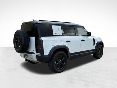 Used 2020 Land Rover Defender 110 HSE AWD/4WD image 9