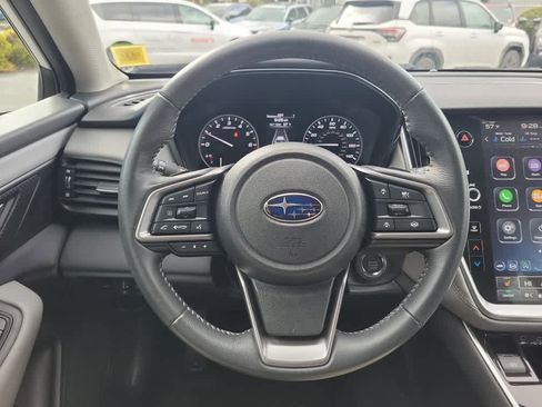 Used 2023 Subaru Outback Premium image 11