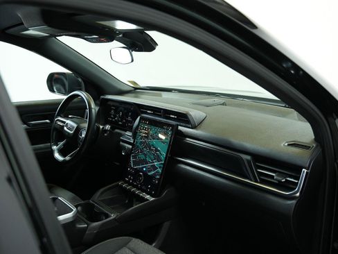 Used 2026 GMC Terrain Elevation AWD/4WD image 18