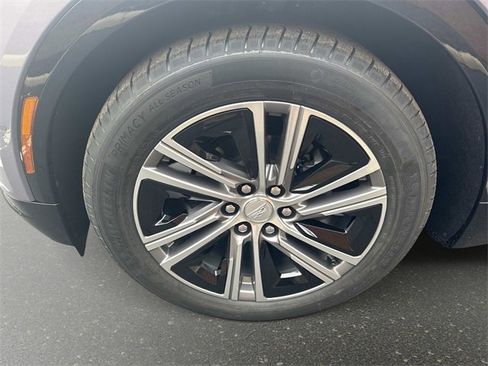 New 2025 Cadillac Lyriq Luxury image 11