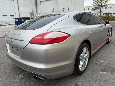 Used 2011 Porsche Panamera image 14