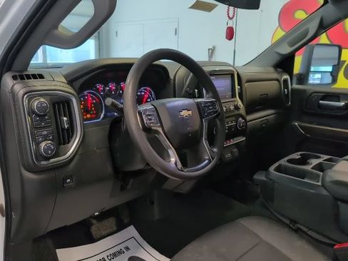 Used 2021 Chevrolet Silverado 2500 LT w/ Remote Start Package AWD/4WD image 9