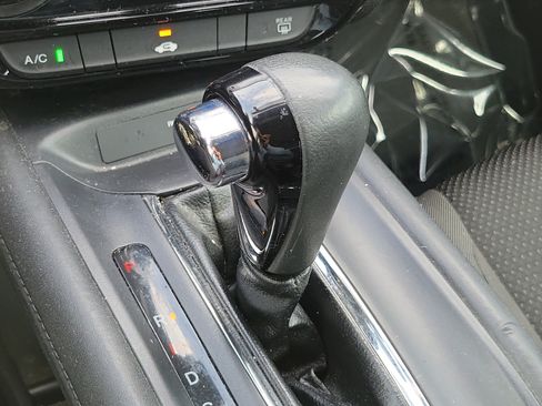 Certified 2020 Honda HR-V Sport image 27