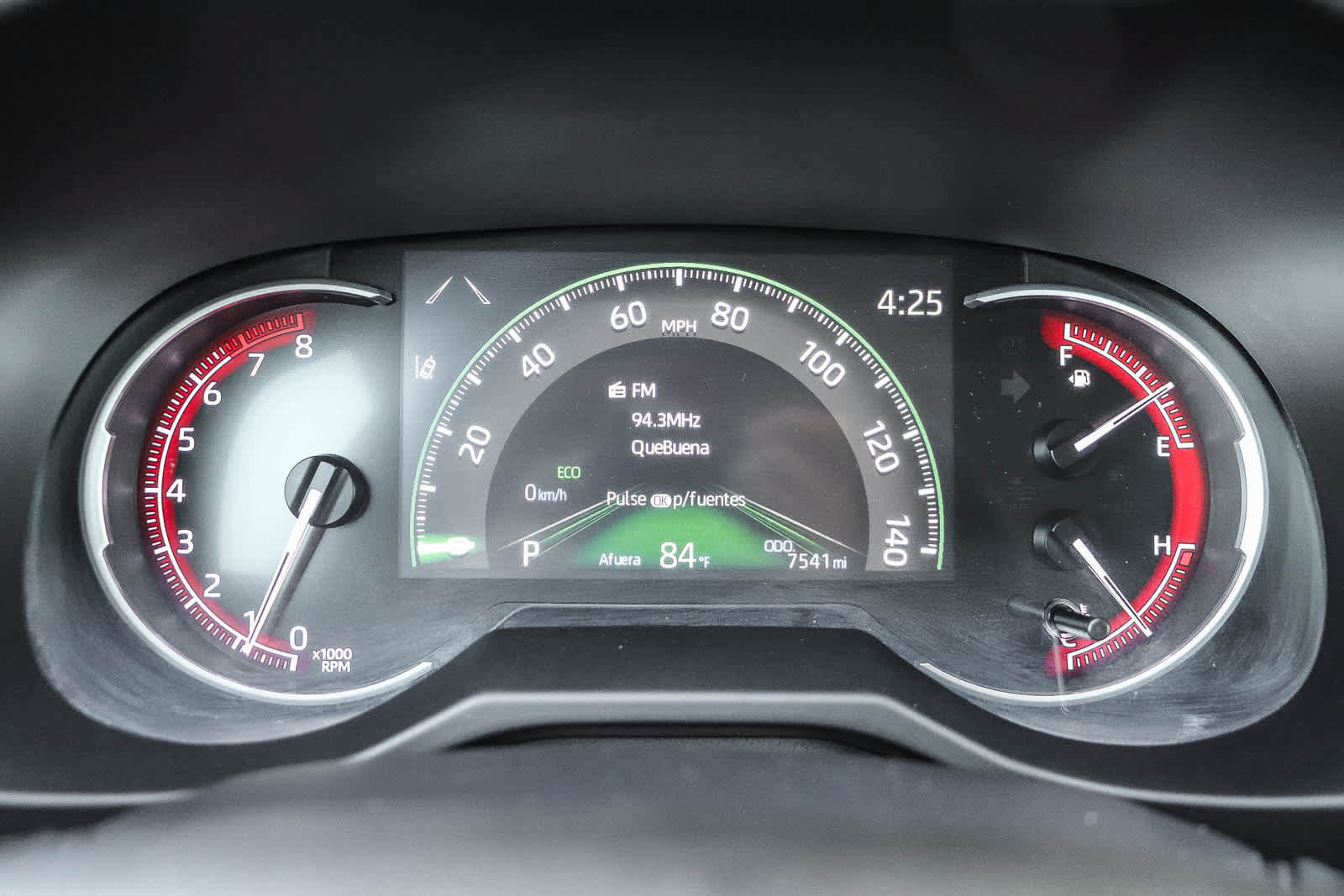 Used 2023 Toyota RAV4 LE FWD image 22