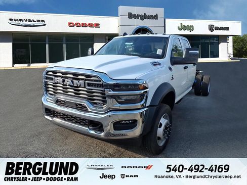 New 2026 RAM 5500 Tradesman w/ Chrome Appearance Group image 1