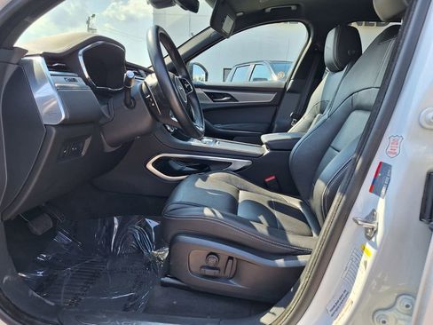 Used 2024 Jaguar F-PACE R-Dynamic S image 12