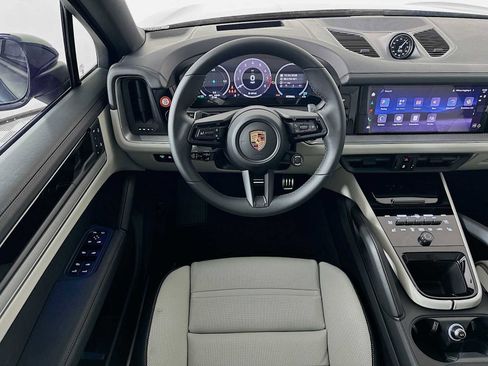 New 2026 Porsche Cayenne S image 23