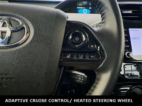 Used 2021 Toyota Prius XLE image 32