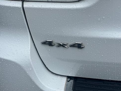 Used 2016 Jeep Grand Cherokee Summit AWD/4WD image 31