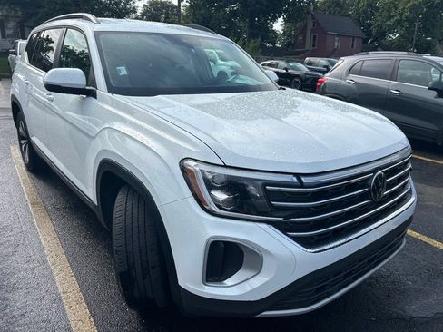 Used 2024 Volkswagen Atlas SE AWD/4WD image 5
