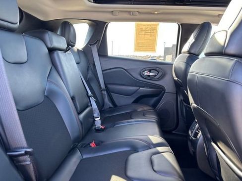 Certified 2021 Jeep Cherokee Trailhawk w/ Sun, Sound & Nav Group image 25