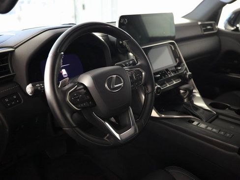 Used 2023 Lexus LX 600 4WD w/ Appearance Package image 22