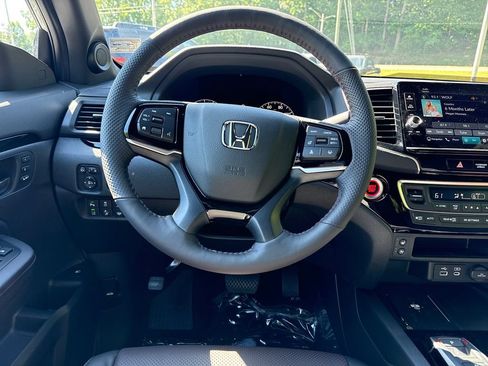 New 2026 Honda Ridgeline Black Edition image 23