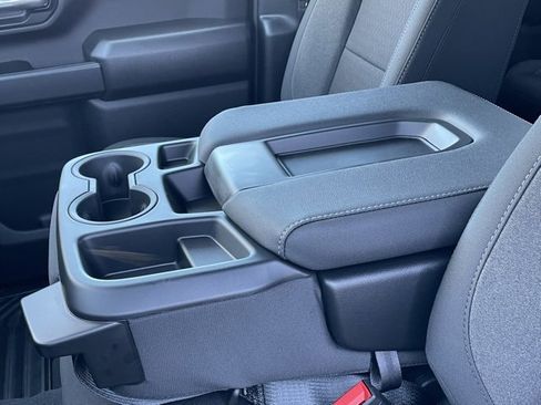 New 2026 Chevrolet Silverado 2500 Custom w/ Custom Value Package image 30